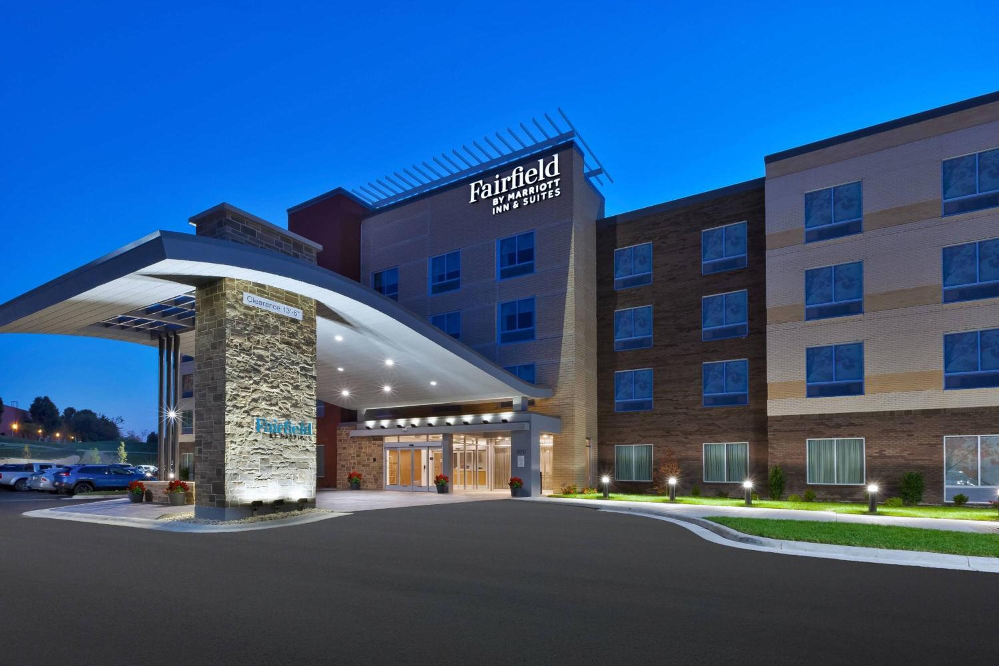 Fairfield Inn & Suites By Marriott Cincinnati Airport South/Florence Bagian luar foto